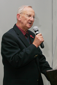 TIM TANSER, CHAIRMAN AND LUNCHEON ORGANISER
(ADDRESSING THOSE ATTENDING THE LUNCHEON)
(Photo Benny Leon)